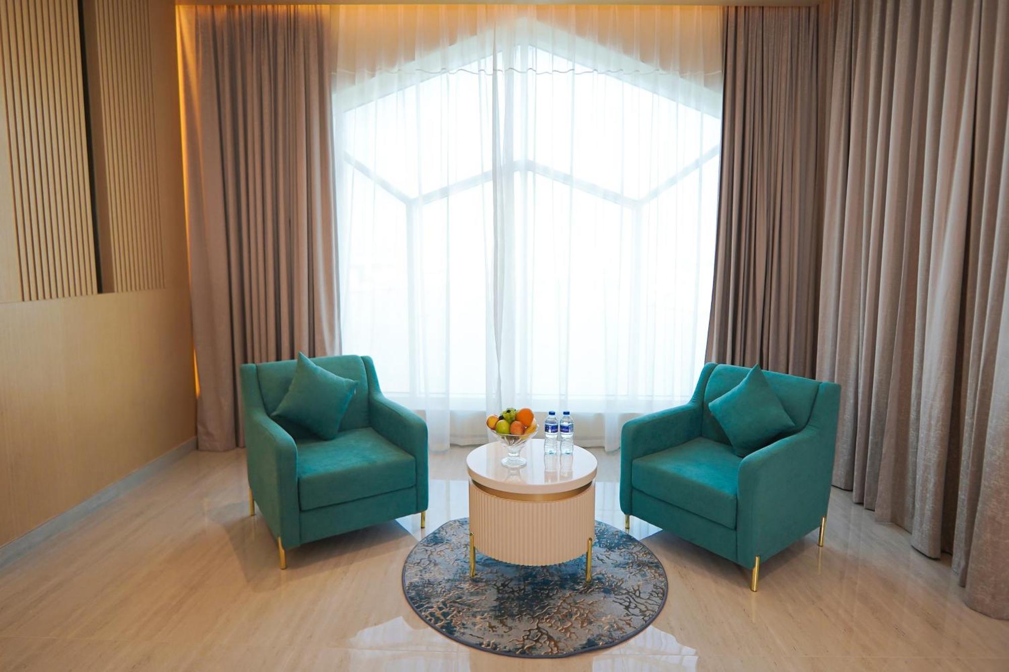 Concorde Creek View Hotel Bur Dubai Exterior photo