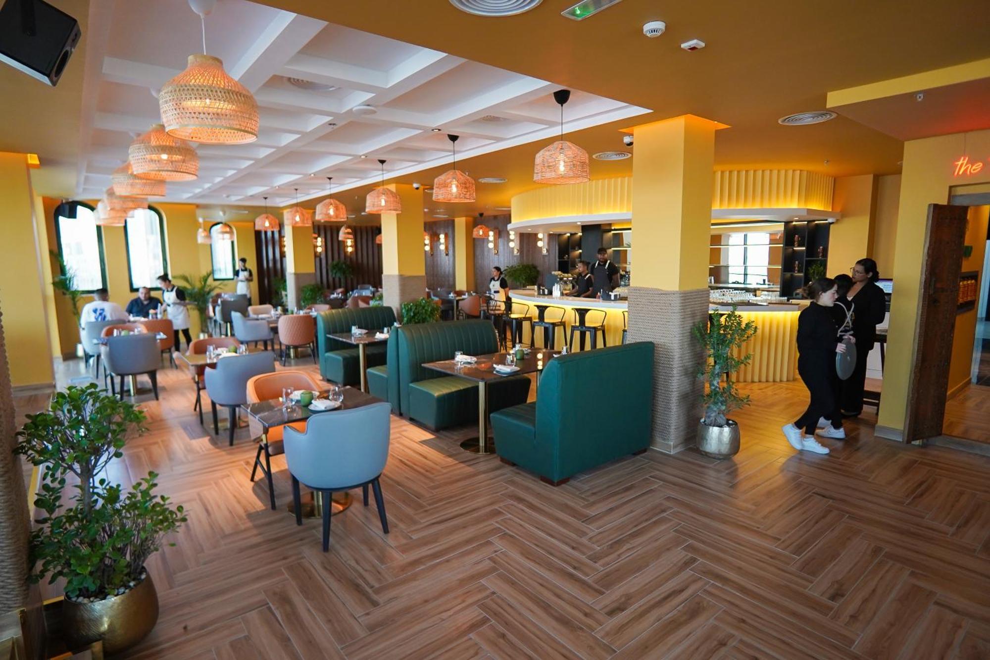 Concorde Creek View Hotel Bur Dubai Exterior photo