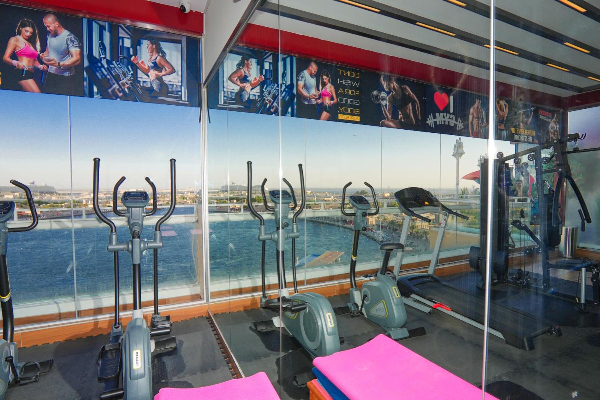 Concorde Creek View Hotel Bur Dubai Exterior photo